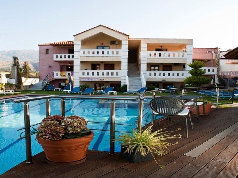 Kokalas Resort Джорджополис Екстериор снимка